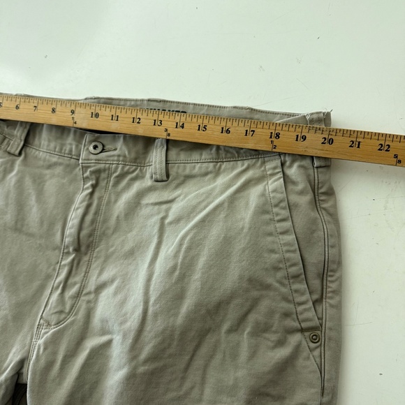 Duluth Trading Flex Fallrom Khakis Flannel Lined Heavyweight Pants Mens 40 x 30 - Picture 7 of 8